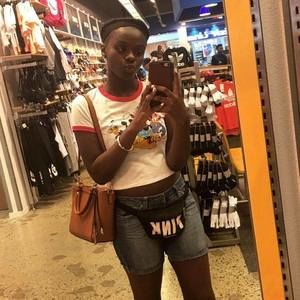 Meet your Posher, Tyisha